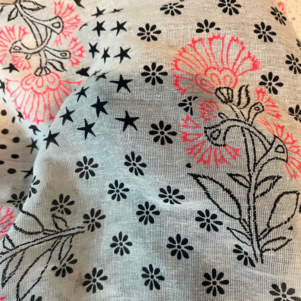 New Free People Pink and Black Floral Tote - Picture 4 of 4
